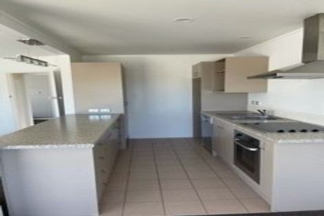 Photo of property in 2/12 Inga Road, Milford, Auckland, 0620