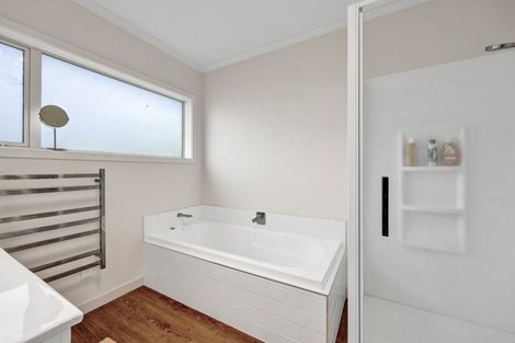 Photo of property in 14 Egmont Street, Hawera, 4610