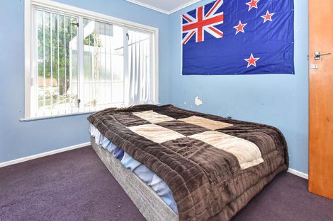 Photo of property in 76 Mclean Avenue, Papatoetoe, Auckland, 2025