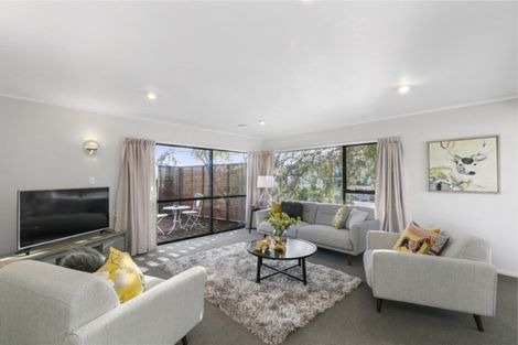 Photo of property in 49 Mana View Road, Paremata, Porirua, 5026