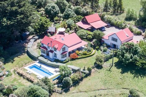 Photo of property in 5971 Christchurch Akaroa Road, Duvauchelle, Akaroa, 7581