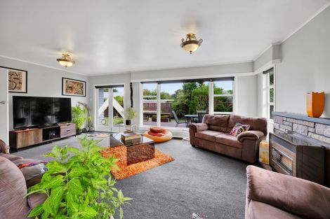 Photo of property in 8 Wera Street, Hawera, 4610