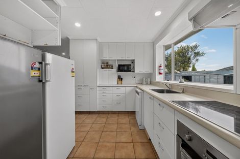 Photo of property in 30 Bayswater Crescent, Bromley, Christchurch, 8062