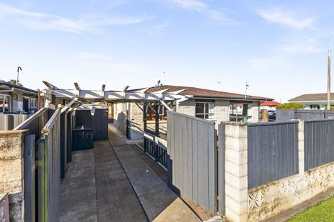 Photo of property in 300 Willowpark Road North, Hastings, 4122