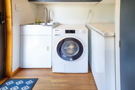 Photo of property in 3 Silverbirch Lane, Duvauchelle, 7581