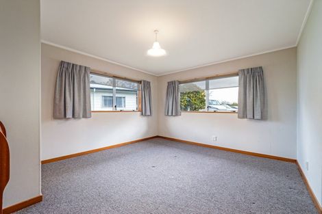 Photo of property in 2 Hughes Court, Pahiatua, 4910