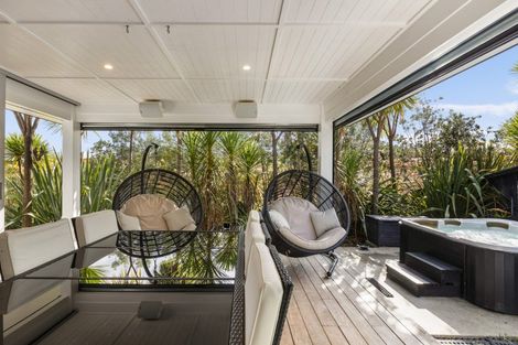 Photo of property in 36 Boocock Crescent, Orewa, 0931