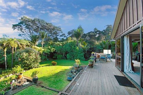 Photo of property in 125 Stoney Creek Drive, Waitakere, Henderson, 0782