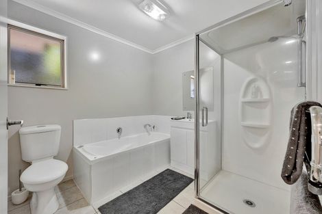 Photo of property in 31 Caversham Drive, Rototuna, Hamilton, 3210