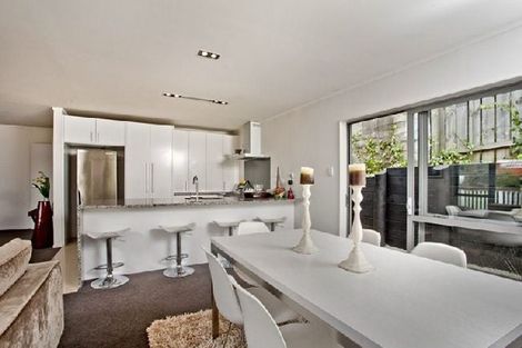 Photo of property in 234 Beach Haven Road, Beach Haven, Auckland, 0626