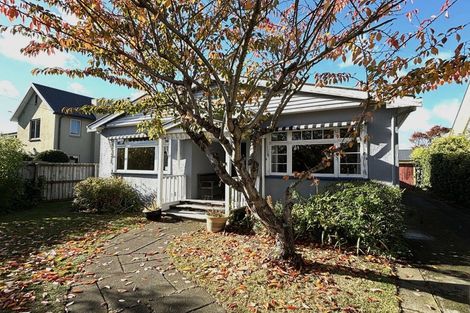 Photo of property in 14 Chilcombe Street, Ilam, Christchurch, 8041