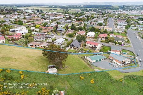Photo of property in 14 Cambridge Street, Balclutha, 9230
