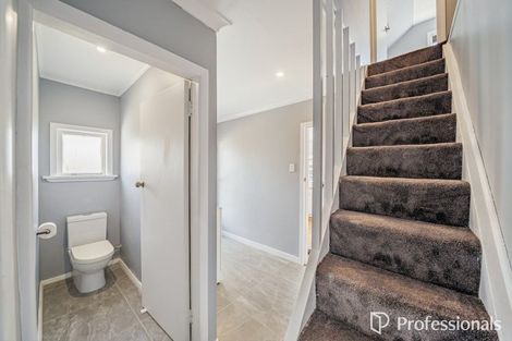 Photo of property in 400 Stokes Valley Road, Stokes Valley, Lower Hutt, 5019