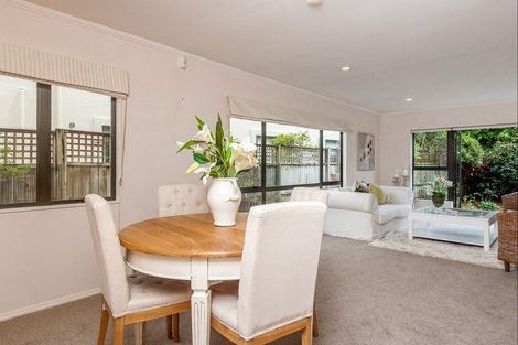 Photo of property in 77 Cook Street, Howick, Auckland, 2014