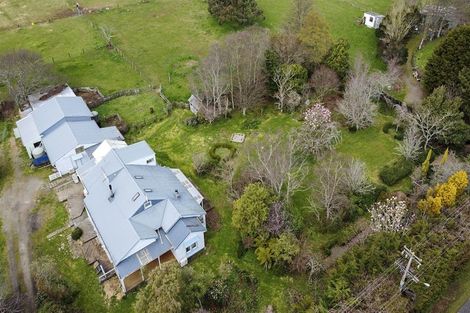 Photo of property in 71 Stanly Street, Eketahuna, 4900
