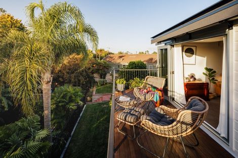 Photo of property in 5 Marnane Terrace, St Andrews, Hamilton, 3200