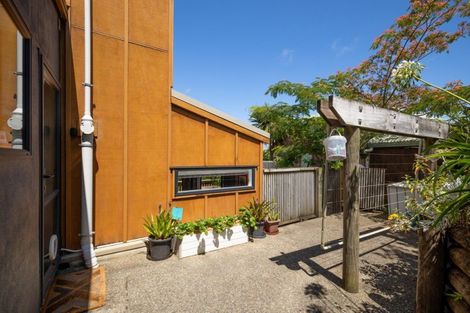 Photo of property in 28 Maire Street, Tahunanui, Nelson, 7011