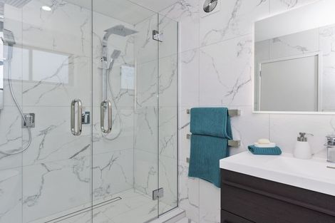 Photo of property in 6 Greenvale Place, Welcome Bay, Tauranga, 3112