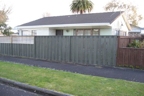 Photo of property in 1/1 Saint Olpherts Avenue, Hamilton East, Hamilton, 3216