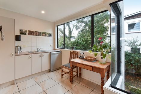 Photo of property in 1/15 Roys Road, Weymouth, Auckland, 2103