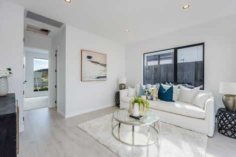 Photo of property in 96 Huanui Drive, Wainui, 0992