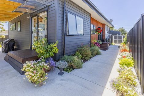 Photo of property in 3 Russell Street, Otane, 4202