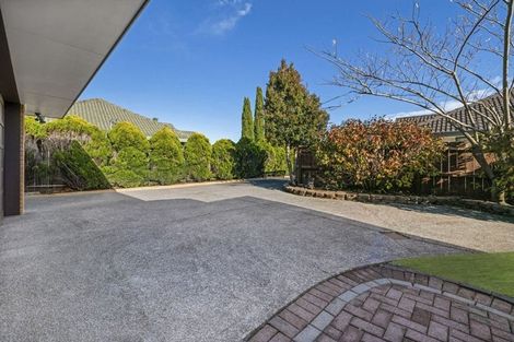 Photo of property in 1/11 Carniew Place, Dannemora, Auckland, 2016