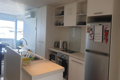 Photo of property in Algarve Apartments, 211/332 Maunganui Road, Mount Maunganui, 3116