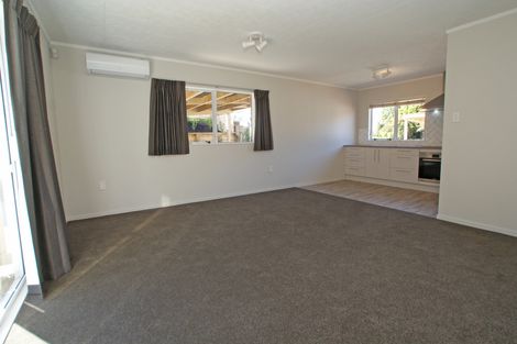Photo of property in 1149a Heaphy Terrace, Fairfield, Hamilton, 3214