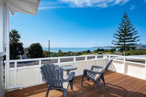Photo of property in 114 Beach Road, Haumoana, 4102