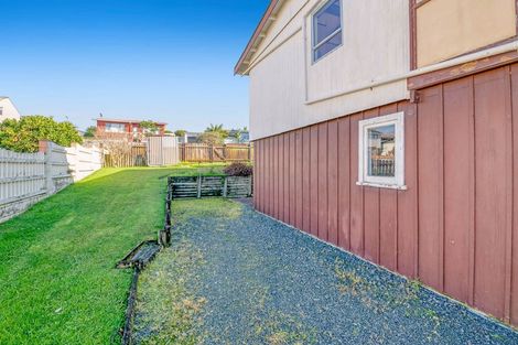 Photo of property in 18 Tara Place, Snells Beach, 0920