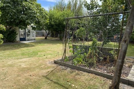 Photo of property in 54 Guy Avenue, Takaro, Palmerston North, 4410