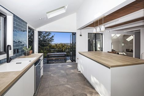 Photo of property in 60 Aotea Terrace, Huntsbury, Christchurch, 8022