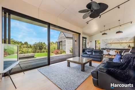 Photo of property in 18 Kahu Close, Kaiteriteri, Motueka, 7197
