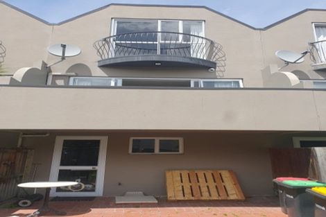 Photo of property in 2/102 Wainui Street, Riccarton, Christchurch, 8041