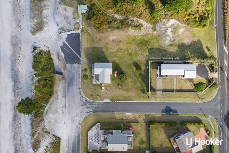 Photo of property in 287 Seaforth Road, Waihi Beach, 3611