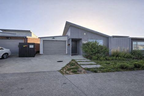Photo of property in 19 Fredrick Hanson Road, Papakura, 2110