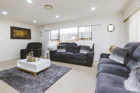 Photo of property in 3/16 Regent Street, Papatoetoe, Auckland, 2025