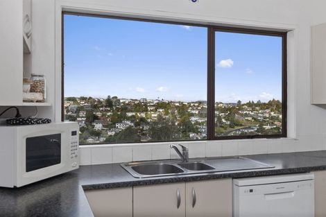 Photo of property in 2/45 Monarch Avenue, Hillcrest, Auckland, 0627