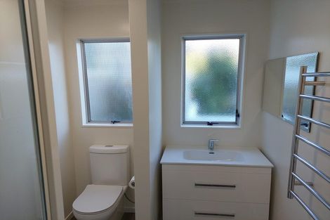 Photo of property in 29b Harbour View Road, Northland, Wellington, 6012