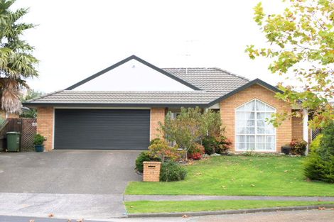 Photo of property in 1/19 Bowscale Place, Northpark, Auckland, 2013