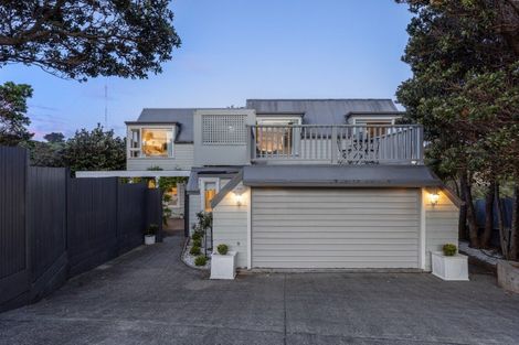 Photo of property in 38 Whanake Street, Titahi Bay, Porirua, 5022