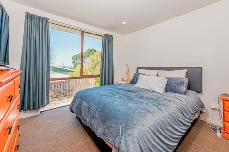 Photo of property in 2a/231 Don Buck Road, Massey, Auckland, 0614