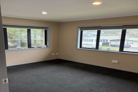 Photo of property in 132-134 George Street, Stokes Valley, Lower Hutt, 5019
