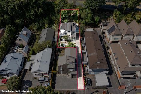 Photo of property in 8 Opoia Road, Hamilton East, Hamilton, 3216