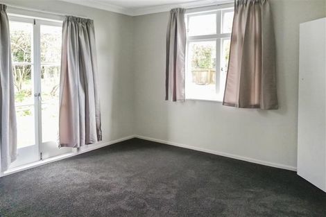 Photo of property in 10 Roys Road, Weymouth, Auckland, 2103