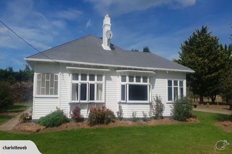 Photo of property in 139 Grays Road, Amberley, 7481