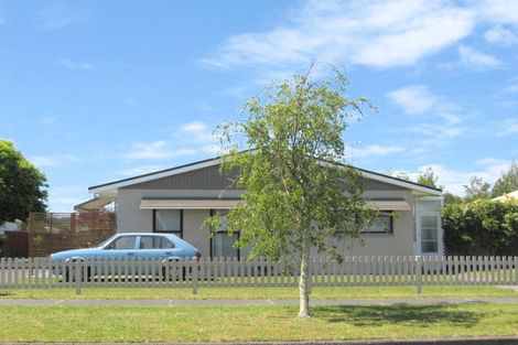 Photo of property in 14 Cook Street, Te Hapara, Gisborne, 4010