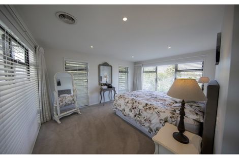 Photo of property in 67 Mansfield Avenue, St Albans, Christchurch, 8014
