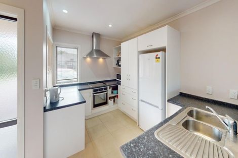 Photo of property in 9 Holly Court, Palmerston North, 4410